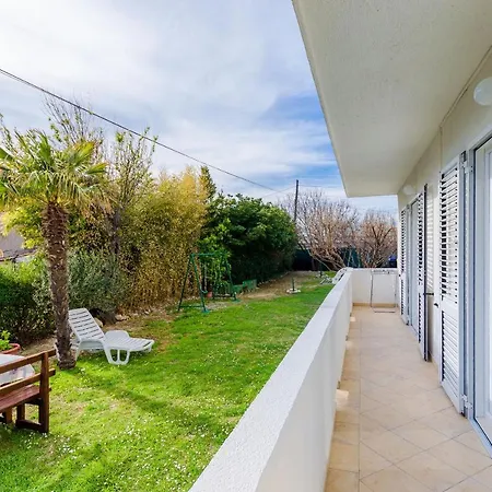 Apartamento Nada Palit
