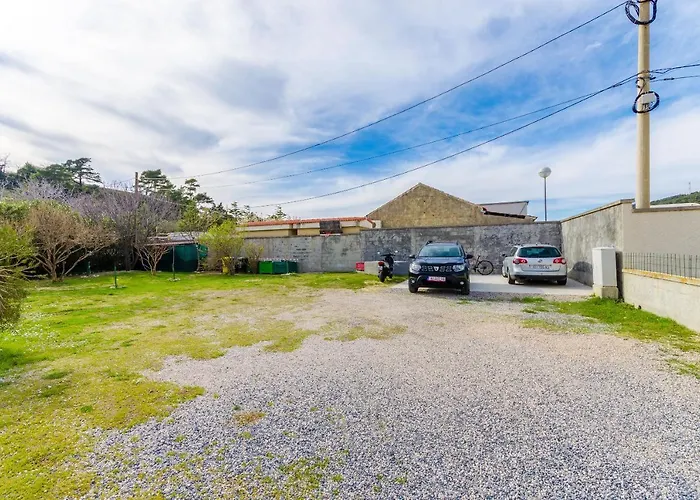 Nada Apartment Palit